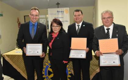 Homenagem do Rotary Cidade das Águas. 