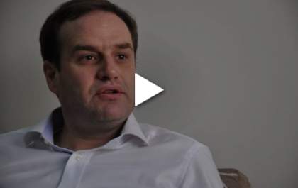 Petista fica dez anos sem ir à Câmara para não ouvir elogios ao PMDB