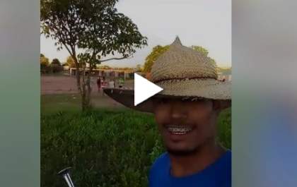Vendedor de picolé inova e canta para atrair clientes em Três Lagoas