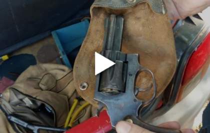 Homem ameaça mulher e é detido com diversas armas