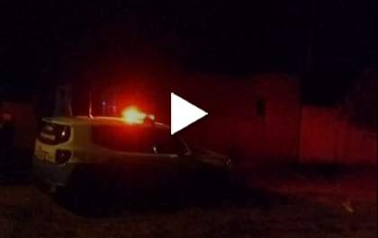 Bandidos armados rendem casal no portão da casa no Santa Rita
