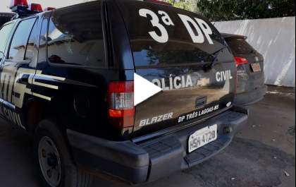 Ladrão armado com facas rende comerciantes e rouba dinheiro de loja em Três Lagoas