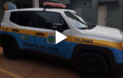 Após ingerir bebida alcoólica, mulher fica agressiva e tenta esfaquear cunhadas