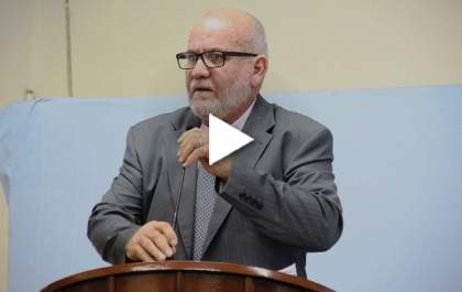 Vereador renuncia ao seu mandato e suplente será convocado na próxima sessão
