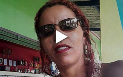 Avó expulsa filha da prefeita de sua casa e ela vai embora sem entregar leite e  fraldas de criança