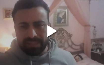Ator italiano está isolado com corpo contaminado da irmã com coronavírus