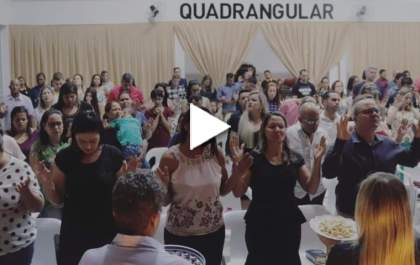 Igreja Quadrangular Alvorada grava mensagem para os três-lagoenses