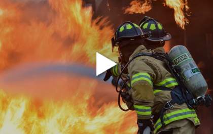 Base da PM é alvo de incêndio criminoso e 2 são presos