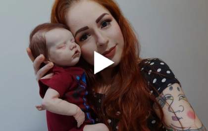 FOFURAS: conheça a jovem que faz bonecas que parecem bebês de verdade, em TL