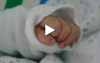 Bebê engasgada é salva por policial civil na delegacia de Birigui