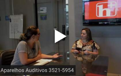 Como a escolha ideal do aparelho auditivo pode mudar o convívio social