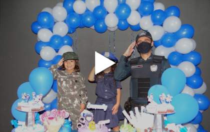 Menina de 6 anos quer ser Policial