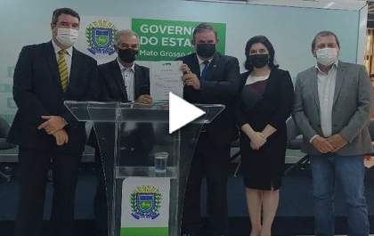 Autoridades falam na posse do novo Secretário de Governo
