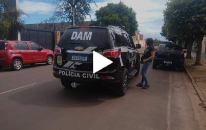 Homem pula muro de casa, invade e espanca a ex-mulher em Três Lagoas