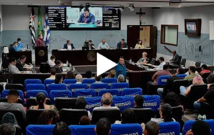 Sessão após recesso tem aprovação de duas homenagens e retificação em lei