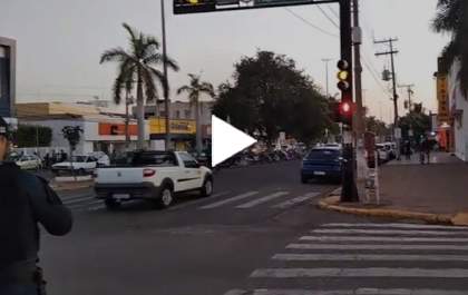 Defeito em semáforo pode ter causado acidente em Três Lagoas