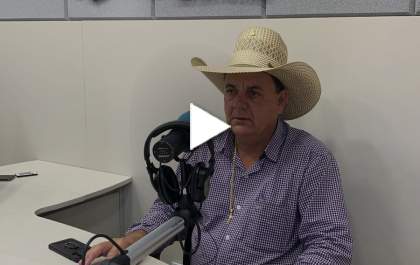 Prefeito Angelo Guerreiro faz balanço e fala de política