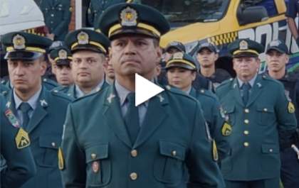 Ato heroico: Sargento da PM salva a vida de bombeiro aposentado em dramático resgate