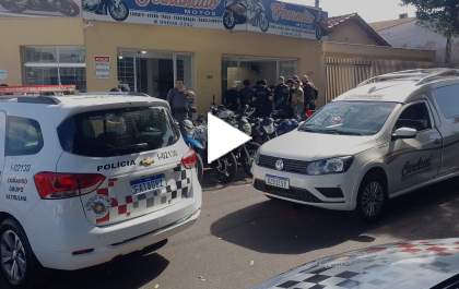 Casal é assassinado a tiros em loja de motos em Araçatuba