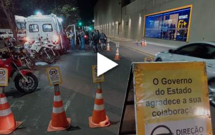 Blitz na Pompeu flagra pelo menos 15 motoristas por ingestão de álcool