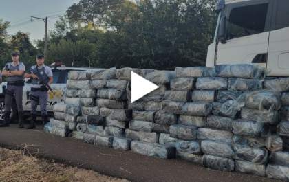 Homem é preso com carreta carregada com maconha