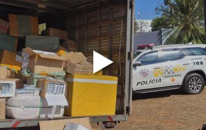 Homem é preso com caminhão carregado com produtos contrabandeados
