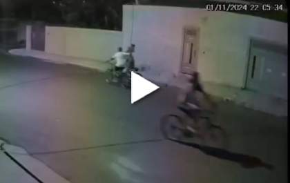 Acusado de matar homem a pedradas no Rosele se apresenta à polícia