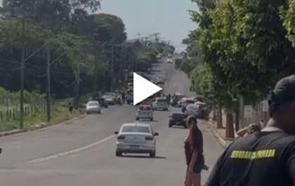 Fuga alucinada termina em prisão de dois indivíduos com drogas em Andradina