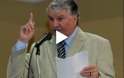 Analista avalia que Zeca poderá trocar o PT pelo PDT para disputar uma vaga no Senado