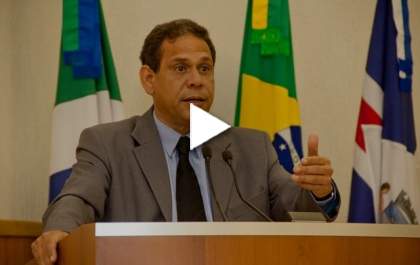 Martinho reafirma sua pré-candidatura a prefeito e avalia que o 'blocão' não se sustenta