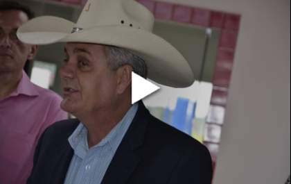 Numa direta aos críticos, Guerreiro diz que tem gente que não sabe administrar nem o seu quintal