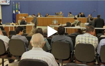 servidores devem pressionar vereadores na sessão desta terça