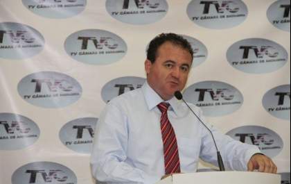 Capitão Gimenez pede sensibilidade para resolver os problemas do ônibus de pacientes com câncer