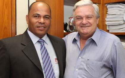 Hernani conquista pavimentação no São Gabriel e Vila Botega