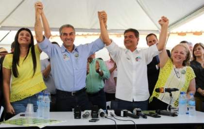 Nelsinho e mais 8 partidos definem apoio a Reinaldo no 2º turno