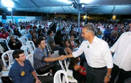 Nova pesquisa aponta Reinaldo na liderança com 15 pontos de diferença de Delcídio