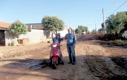 Hernani da Bahia pede melhorias na escola Josepha de Jesus Carreira