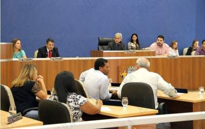 Vereadores se preparam para limpar a pauta antes do recesso parlamentar