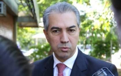 Reinaldo irá dar posse a secretários e anunciar situação financeira de MS