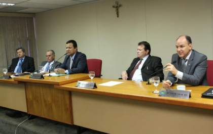 Definidos presidente e relator da CPI da Saúde no Estado