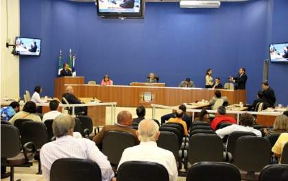 Vereadores autorizam prefeita a emprestar R$ 84 milhões junto à CEF