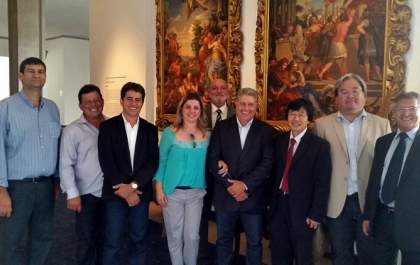 Prefeitos convidam Alckmin para inaugurar asfalto entre Andradina e Murutinga