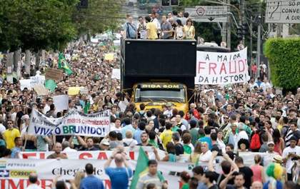 Manifestação contra Dilma espera reunir 30 mil pessoas em Campo Grande