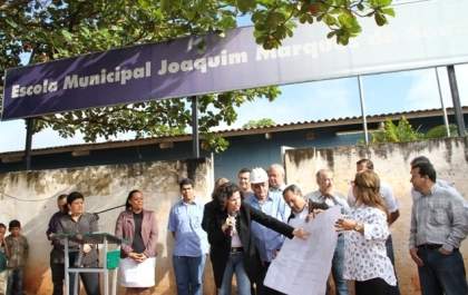 Marcia Moura autoriza reforma da escola Joaquim Marques