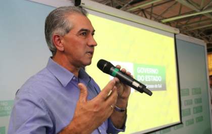 Em prestação de contas, Reinaldo anuncia continuidade de todas as obras