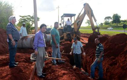 Governo de Andradina prepara Parque Empresarial para começar a receber asfalto