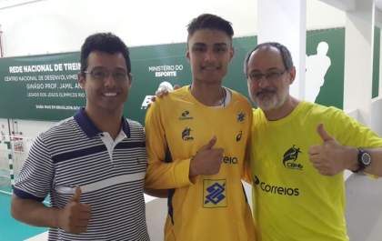 Três-lagoense é escalado para Seleção de Handebol