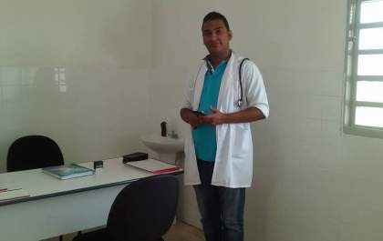 Sem cubanos, Andradina reveza médicos para atender três postos