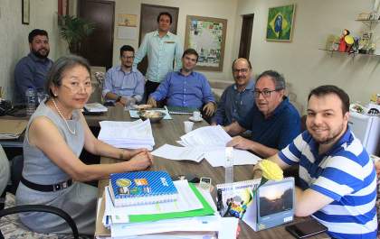Tamiko assina convênio para viabilizar faculdade de Direito da Universidade Brasil
