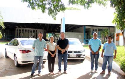 Tamiko recebe dois veículos novos para o transporte de pacientes